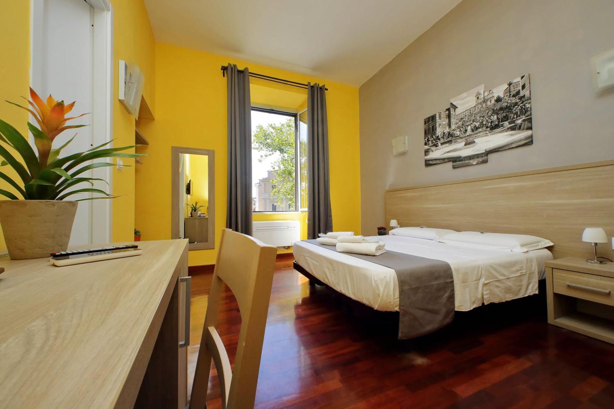 Lhg Comfy Rooms Rome Exterior photo