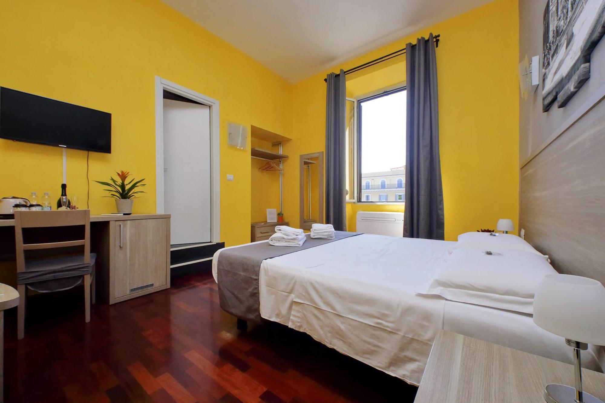 Lhg Comfy Rooms Rome Exterior photo