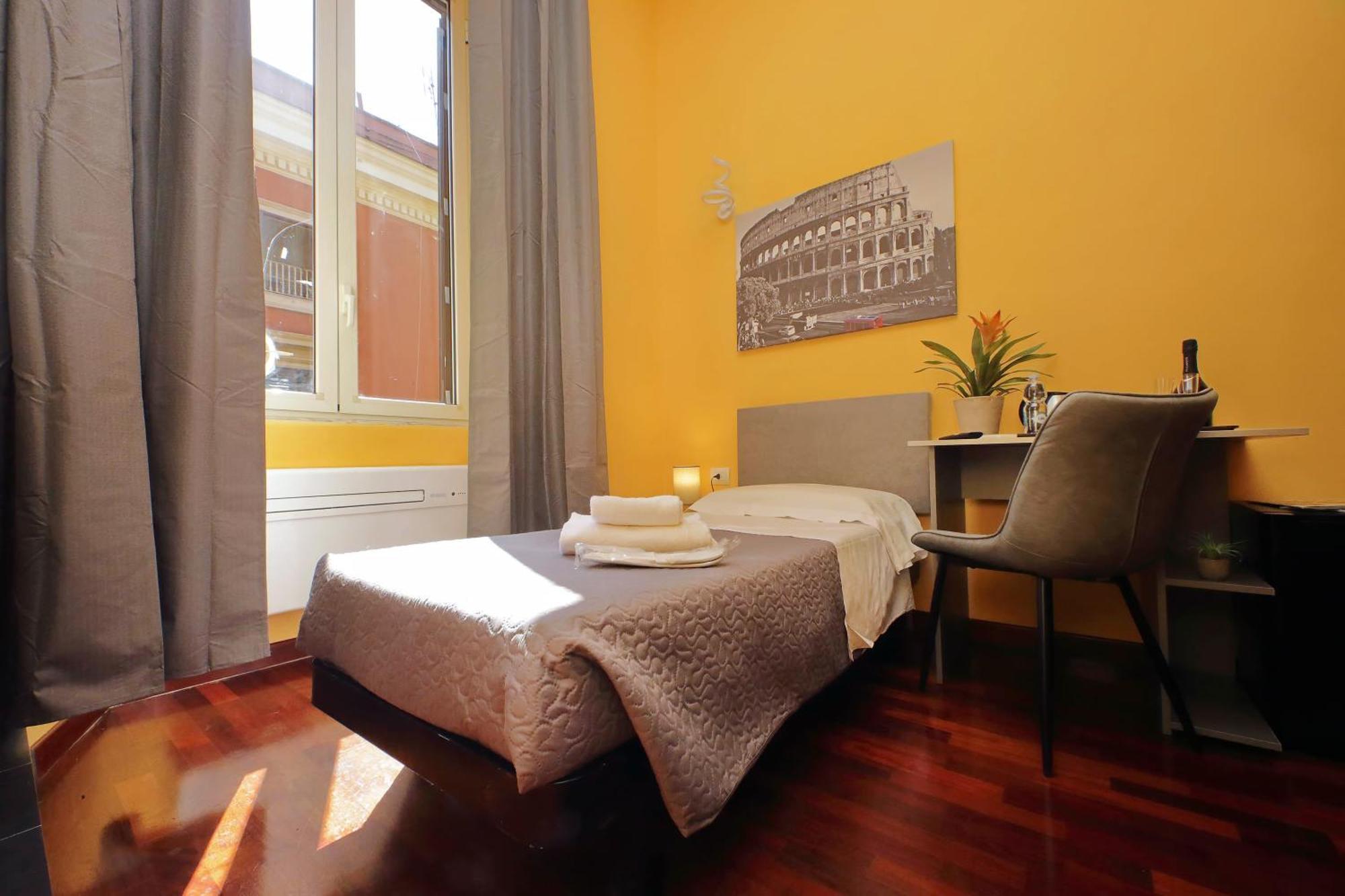 Lhg Comfy Rooms Rome Exterior photo